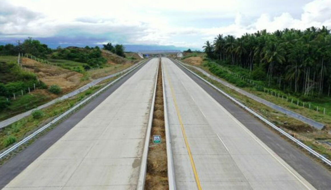 Program-Pemerintah-Pusat-Jalan-Trans-Mentawai